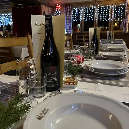 La Foret De Maronne Hotel La Garde (Isere)