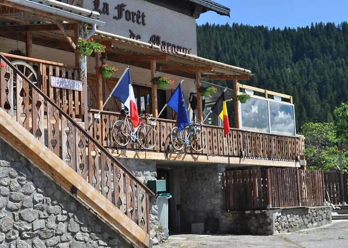 Hotel La Foret De Maronne La Garde (Isere)