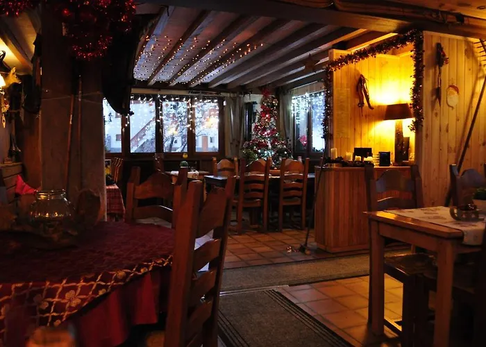 La Foret De Maronne Hotel *