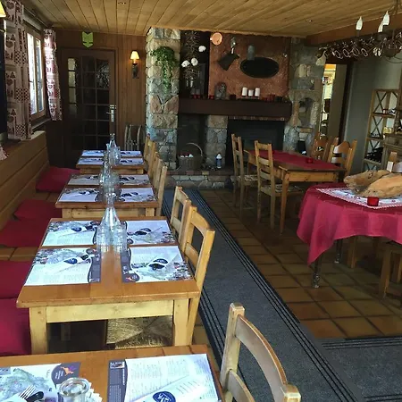 Hotell La Foret De Maronne